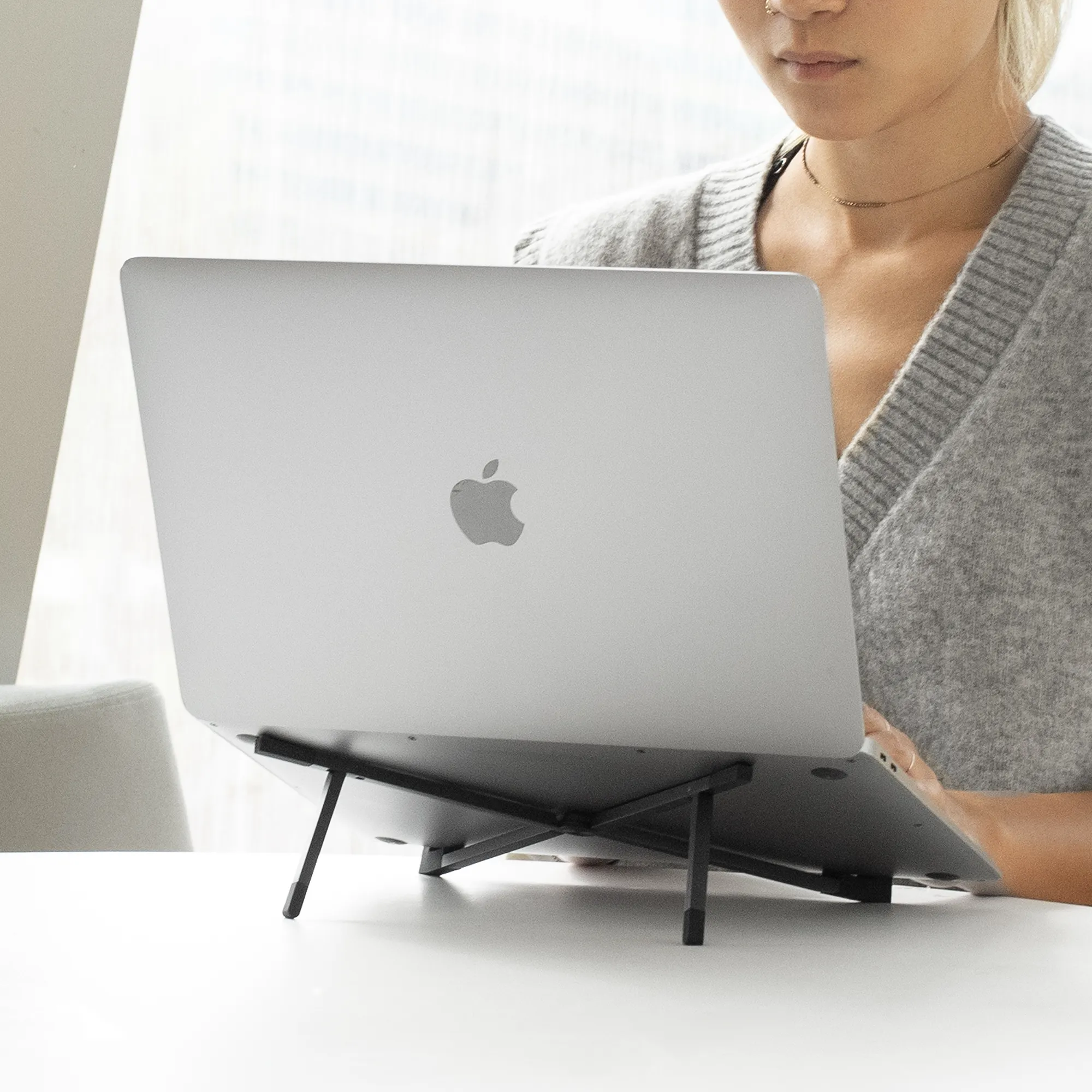 Fold Laptop Stand