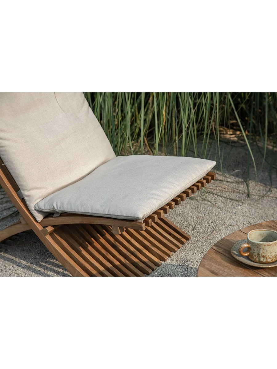 Oly Lounge Chair