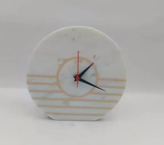 VR SOURCING White Marble Table Clock with Resin Inlay